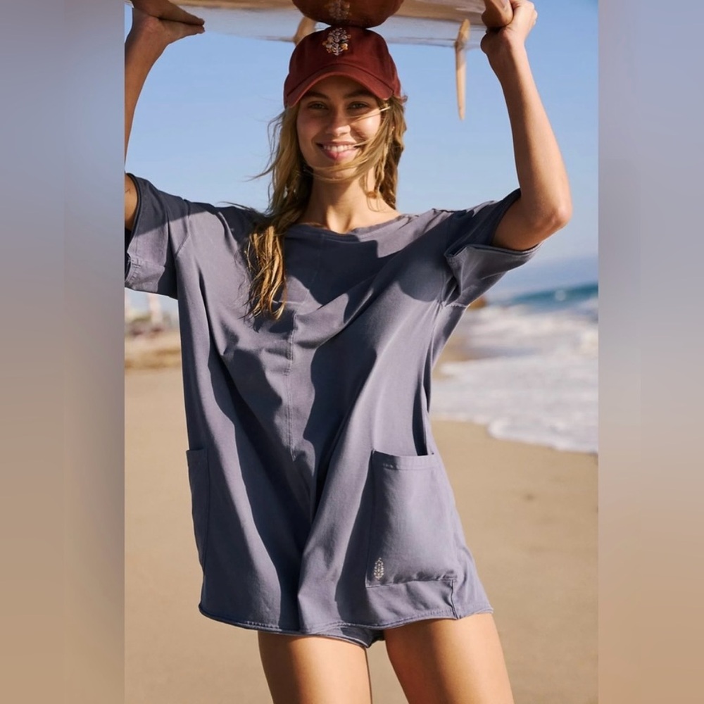 ▪️NWT Free People Hot Shot Tee Romper in India Blue
